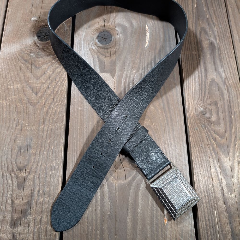 Chico's Black Leather Belt with Silver Buckle M